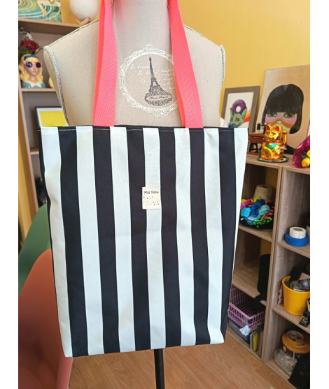 Tote Bag BeetleJuice (Impermeable)